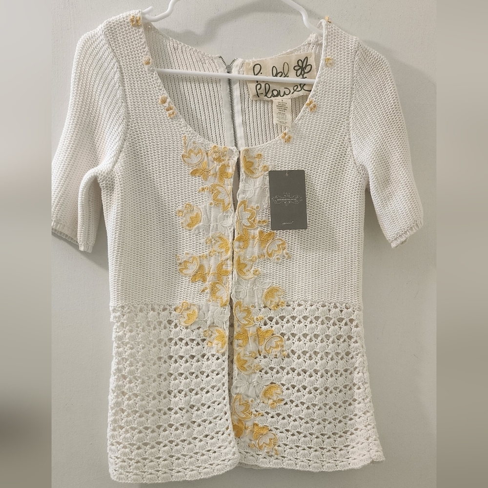 Anthropologie Field&Flower White and Yellow Floral Knit Top, Size Small, Cotton.
